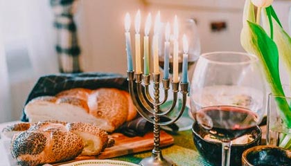 开云官网APP下载-强强对话！两支顶尖球队交手，火爆一触即发，两支相同风格的球队交锋,会更加精彩